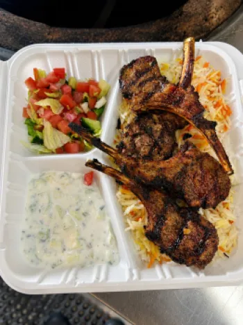 Lamb chops with rice